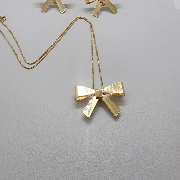 Brand New Brazilian 18k Gold Filled Bow Earrings and Necklace Set - Picture 2 of 7